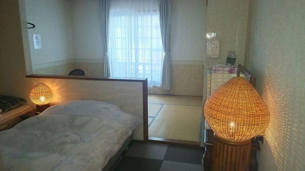 האקובה Villa Rengatei מראה חיצוני תמונה