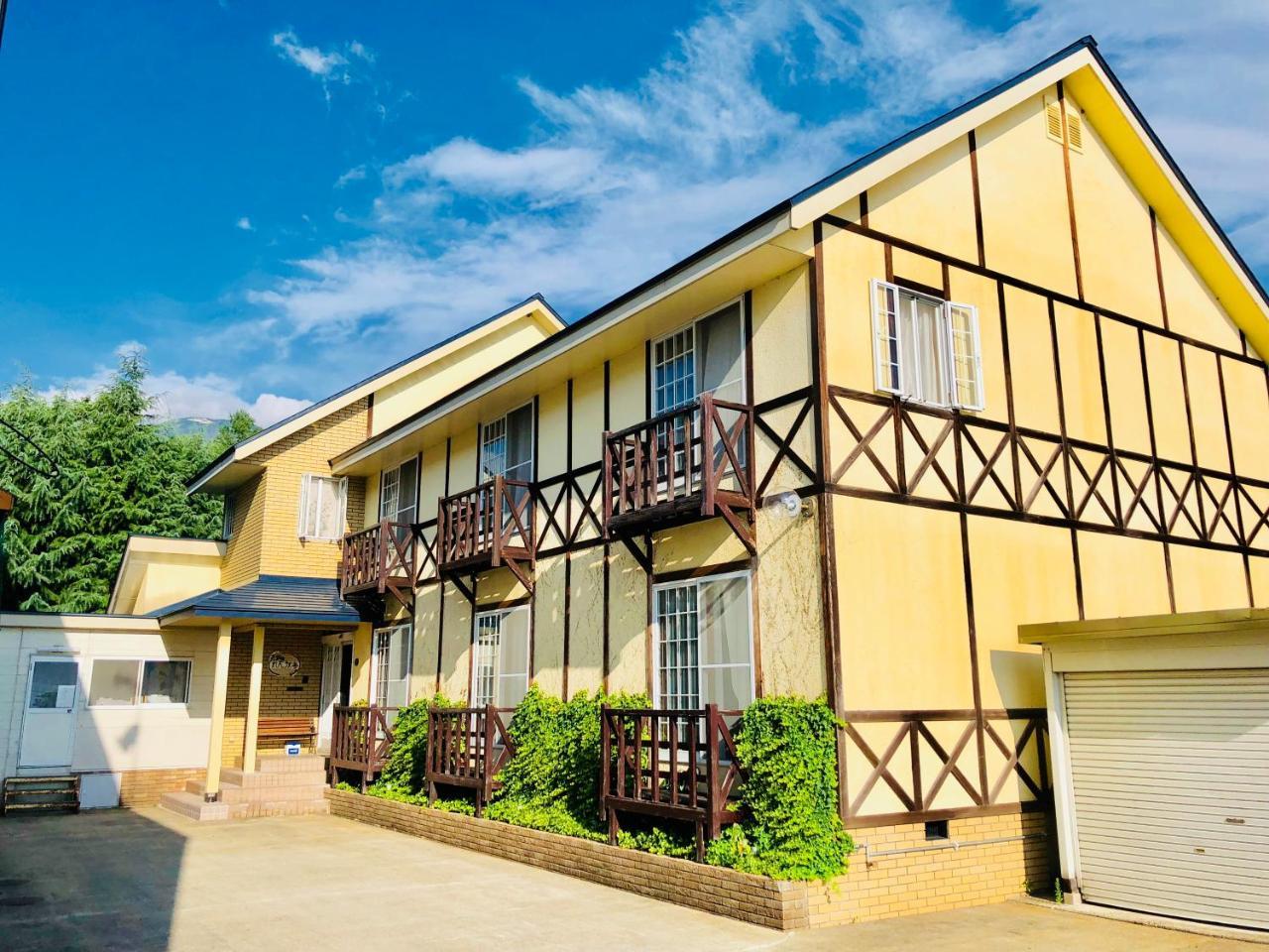 האקובה Villa Rengatei מראה חיצוני תמונה